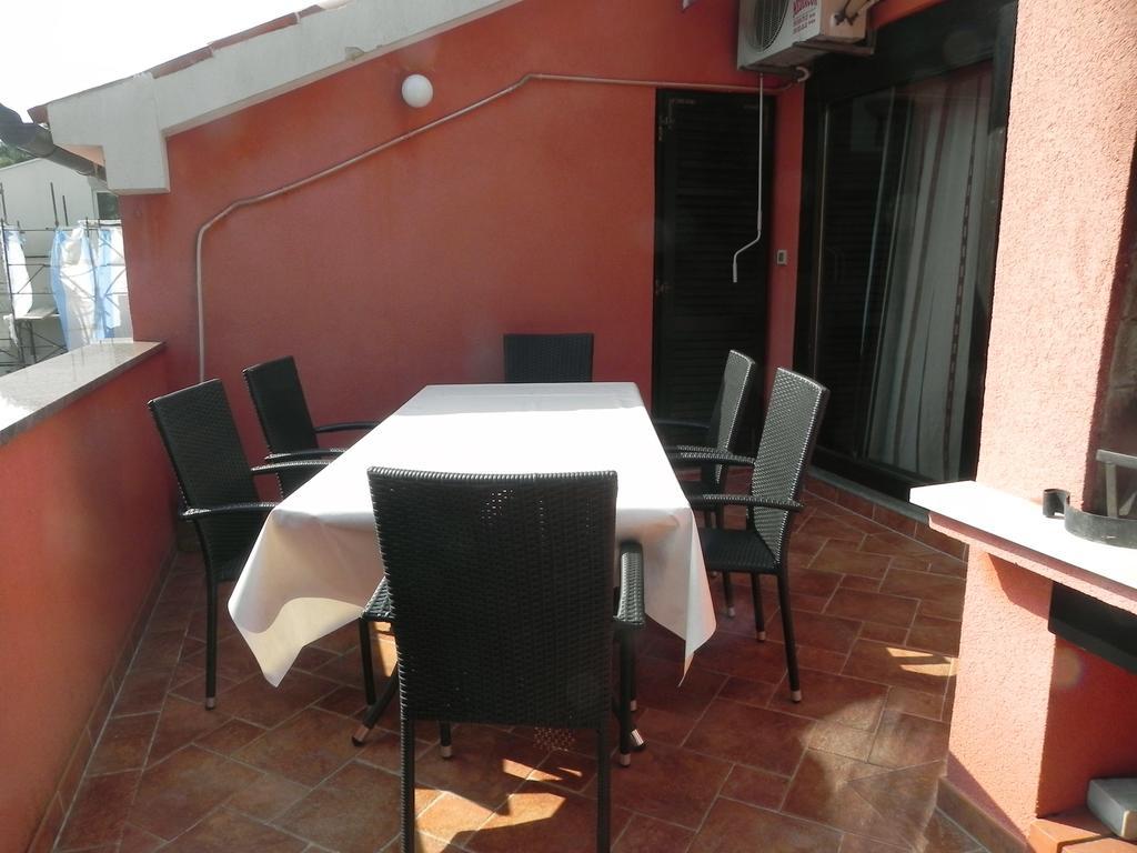 House Mitic Apartamento Rovinj Quarto foto